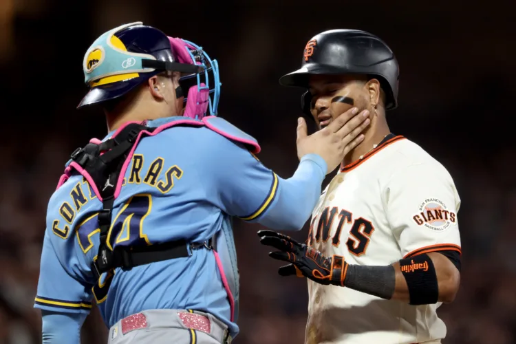 Grant McCray's 2-run homer backs Tyler Mahle and leads the Giants to a 3-0 win over the Brewers